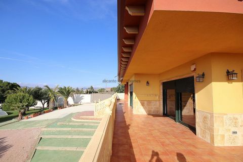 Villa a Petrer, Alicante, Petrer - € 775.000 | Ref: GMJ2152 - foto 37