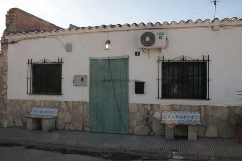 Landejendom i Lel, Alicante, Lel - € 87.995 | Ref: RB3874 - foto 1