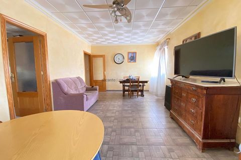 Landsbyhus i Pinoso, Alicante, Pinoso - € 149.995 | Ref: ELS9040 - foto 5