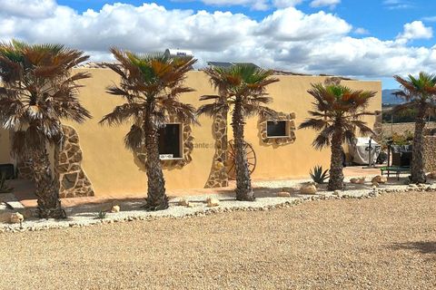 Villa a Salinas, Alicante, Salinas - € 449.995 | Ref: ELS9041 - foto 5