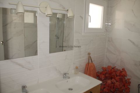 Landejendom i Barbarroja, Alicante, Barbarroja - € 199.995 | Ref: RB3880 - foto 41