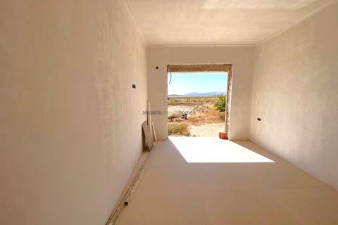 Villa i Pinoso, Alicante, Pinoso - € 389.995 | Ref: ELS9044 - foto 11