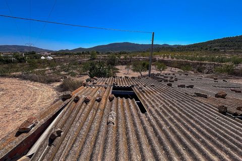 Landejendom i Monovar, Alicante, Monovar - € 70.000 | Ref: JJMA7405 - foto 9
