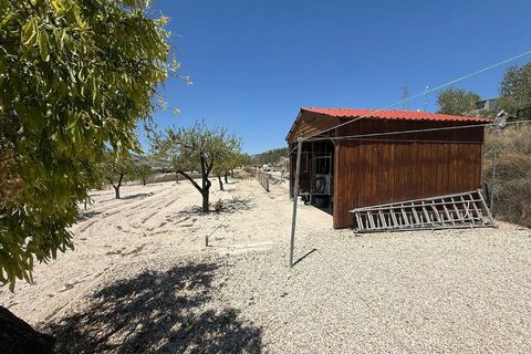 Landejendom i Castalla, Alicante, Castalla - € 550.000 | Ref: HH14335 - foto 31