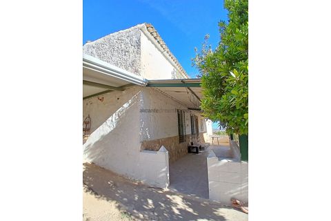 Landejendom i Caudete, Albacete, Caudete - € 199.950 | Ref: ETA234 - foto 2