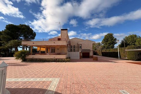 Villa i Sax, Alicante, Sax - € 575.000 | Ref: JJ7248 - foto 4