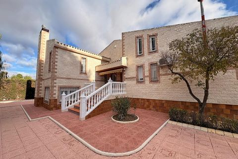Villa i Sax, Alicante, Sax - € 575.000 | Ref: JJ7248 - foto 7