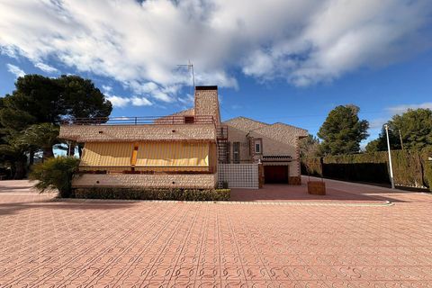 Villa i Sax, Alicante, Sax - € 575.000 | Ref: JJ7248 - foto 22