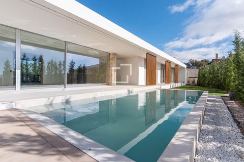 Villa i Boadilla Del Monte, Madrid, Boadilla Del Monte - € 3.790.000 | Ref: POZ65559 - foto 1