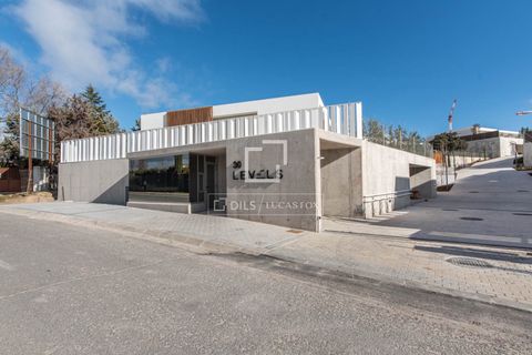 Villa i Boadilla Del Monte, Madrid, Boadilla Del Monte - € 3.790.000 | Ref: POZ65559 - foto 4