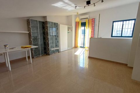 Villa a Gandia, Valencia, Gandia - € 1.500/mes | Ref: R-1579181 - foto 35