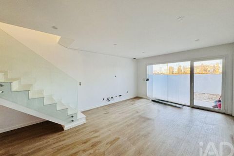 Rækkehus i Seixal, Setubal, Seixal - € 410.000 | Ref: 149840 - foto 2