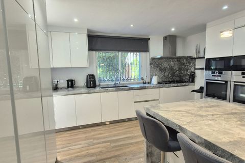 Villa i Coin, Malaga, Coin - € 795.000 | Ref: R5215381 - foto 13