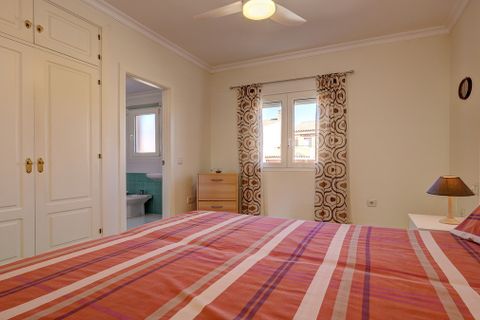 Lejlighed i Manilva, Malaga, Manilva - € 230.000 | Ref: R5230489 - foto 12