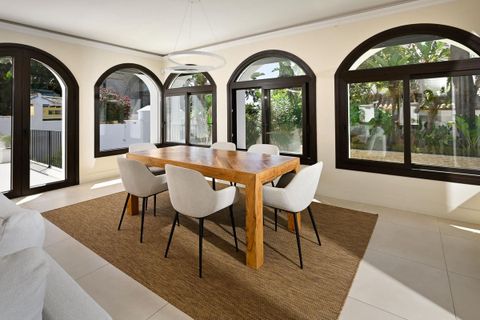 Villa i Marbesa, Malaga, Marbesa - € 2.995.000 | Ref: R5219554 - foto 10
