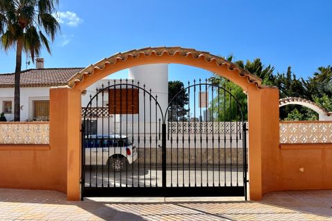 Villa i Calpe, Alicante, Calpe - € 732.000 | Ref: R5072725 - foto 2