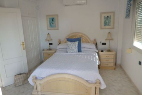 Villa i Playa Flamenca, Alicante, Playa Flamenca - € 389.000 | Ref: F1145 - foto 4