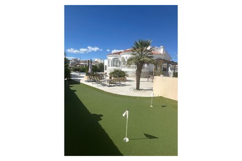 Villa a Torrevieja, Alicante, Torrevieja - € 645.000 | Ref: CBE02-316 - foto 4