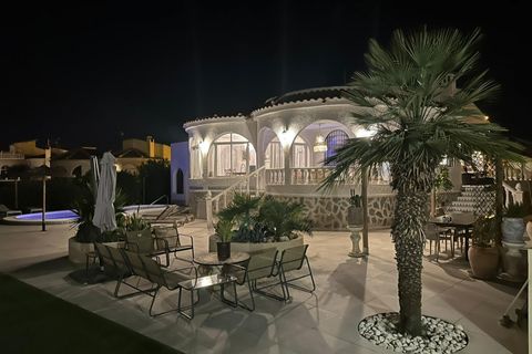 Villa a Torrevieja, Alicante, Torrevieja - € 645.000 | Ref: CBE02-316 - foto 11