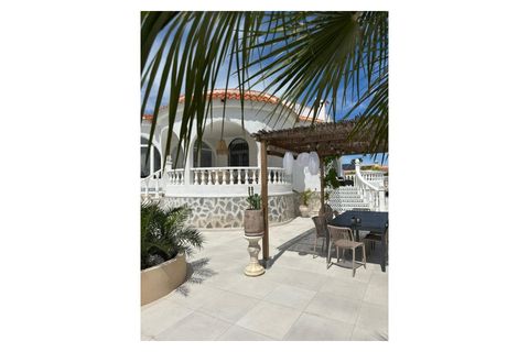Villa a Torrevieja, Alicante, Torrevieja - € 645.000 | Ref: CBE02-316 - foto 15