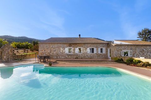 Villa i Aljezur, Faro, Aljezur - € 1.270.000 | Ref: M176 - foto 1