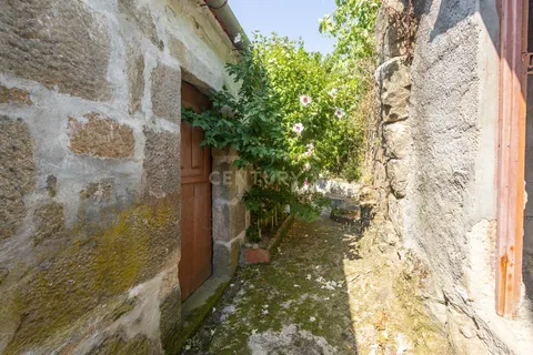 Villa a Ancede e Ribadouro, Porto, Ancede e Ribadouro - € 70.000 | Ref: C0471-00351 - foto 10