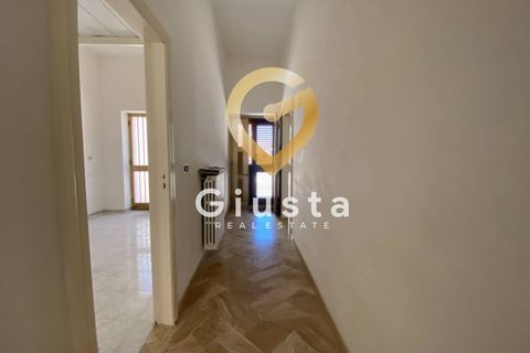 Villa i Mesagne, Brindisi, Mesagne - € 109.000 | Ref: 9090-91497 - foto 2