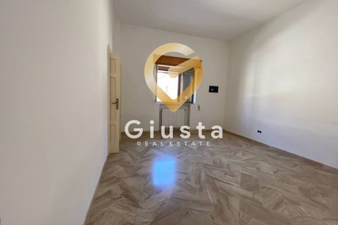 Villa i Mesagne, Brindisi, Mesagne - € 109.000 | Ref: 9090-91497 - foto 5