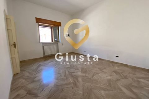 Villa i Mesagne, Brindisi, Mesagne - € 109.000 | Ref: 9090-91497 - foto 8