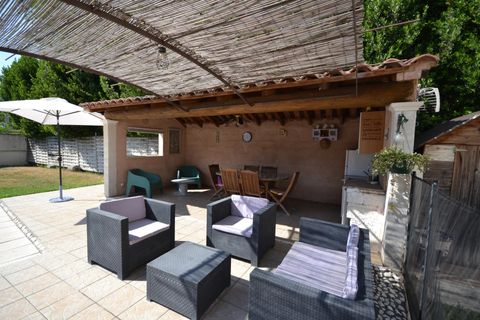 Villa a Cabannes, Bouches-du-Rhone, Cabannes - € 279.000 | Ref: 0071-CG - foto 2