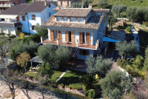 Villa a Grottammare, Ascoli Piceno, Grottammare - € 1.400.000 | Ref: 33920 - foto 2