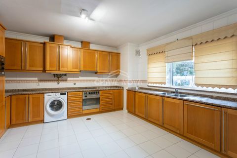 Villa a Aveiro, Aveiro, Aveiro - € 3.500/mes | Ref: AVR/00742 - foto 3