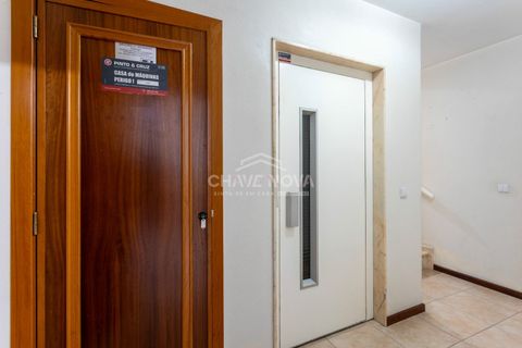 Villa a Aveiro, Aveiro, Aveiro - € 3.500/mes | Ref: AVR/00742 - foto 17