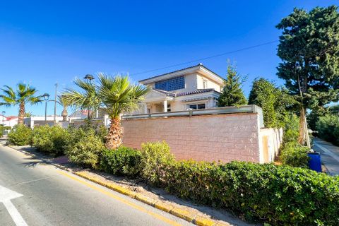 Villa i La Mata, Alicante, La Mata - € 1.170.000 | Ref: CLDE-63090 - foto 9