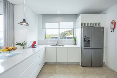 Villa i Calheta, Madeira, Calheta - € 800.000 | Ref: 11994-BS - foto 3