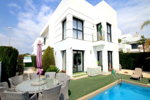 Villa a Ciudad Quesada, Alicante, Ciudad Quesada - € 549.000 | Ref: 76-R5111113/72714 - foto 6
