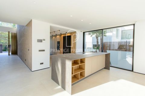 Villa a Cala de Bou, Ibiza, Cala de Bou - € 2.750.000 | Ref: 7158 - foto 10