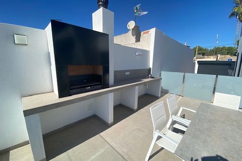 Villa a Los Balcones, Alicante, Los Balcones - € 649.000 | Ref: D2393 - foto 5