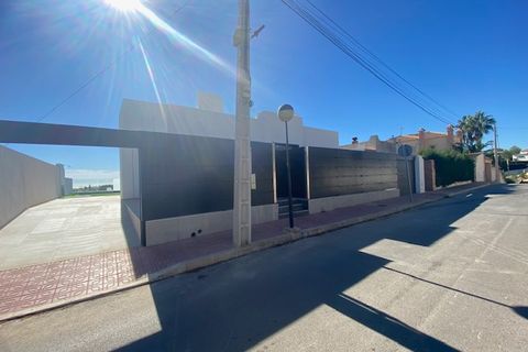 Villa a Los Balcones, Alicante, Los Balcones - € 649.000 | Ref: D2393 - foto 48