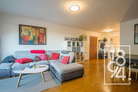 Lejlighed i Marseille, Bouches-du-Rhone, Marseille - € 417.000 | Ref: I7QD-R0W-RNY - foto 5