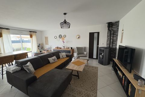 Villa a Angliers, Charente-Maritime, Angliers - € 275.000 | Ref: 340934635675 - foto 2