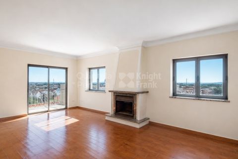 Villa i Alcabideche, Lisbon, Alcabideche - € 650.000 | Ref: PROP-34012 - foto 1