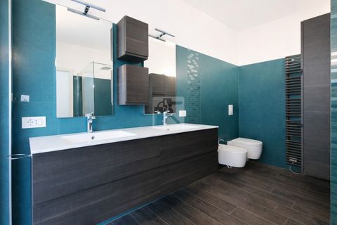 Villa a Tremosine, Brescia, Tremosine - € 879.000 | Ref: 157 - foto 9