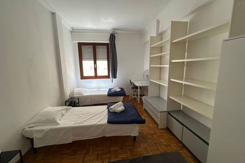 Apartament a Pisa, Pisa, Pisa - € 350/mes | Ref: 2025168 - foto 12