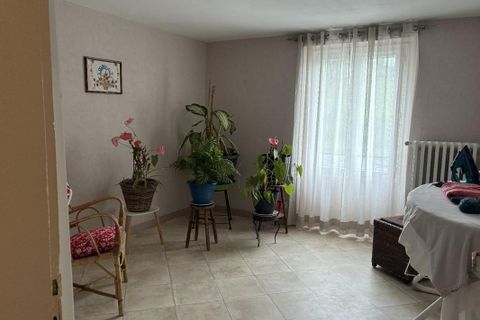 Villa a Montredon, Lot, Montredon - € 185.000 | Ref: 9A670A21A87149B8 - foto 7