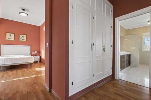Villa a Sevilla, Sevilla, Sevilla - € 495.000 | Ref: 0dcad486-3487-489d-8 - foto 27