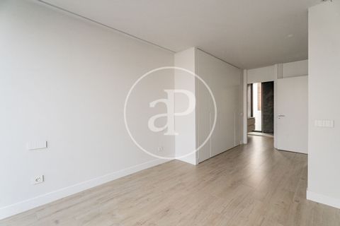 Villa a Madrid, Madrid, Madrid - € 4.990/mes | Ref: AM2601012 - foto 35