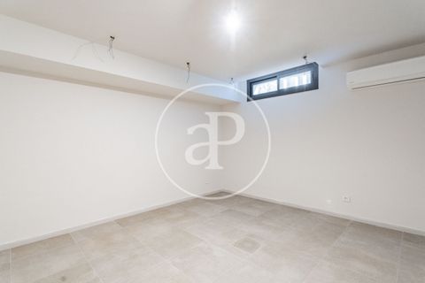 Villa a Madrid, Madrid, Madrid - € 4.990/mes | Ref: AM2601012 - foto 42