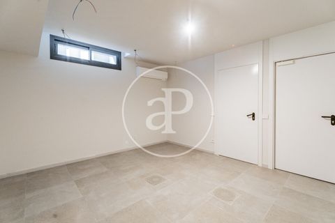 Villa a Madrid, Madrid, Madrid - € 4.990/mes | Ref: AM2601012 - foto 43
