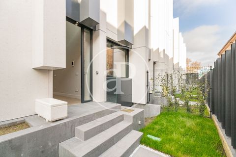 Villa a Madrid, Madrid, Madrid - € 4.990/mes | Ref: AM2601012 - foto 48